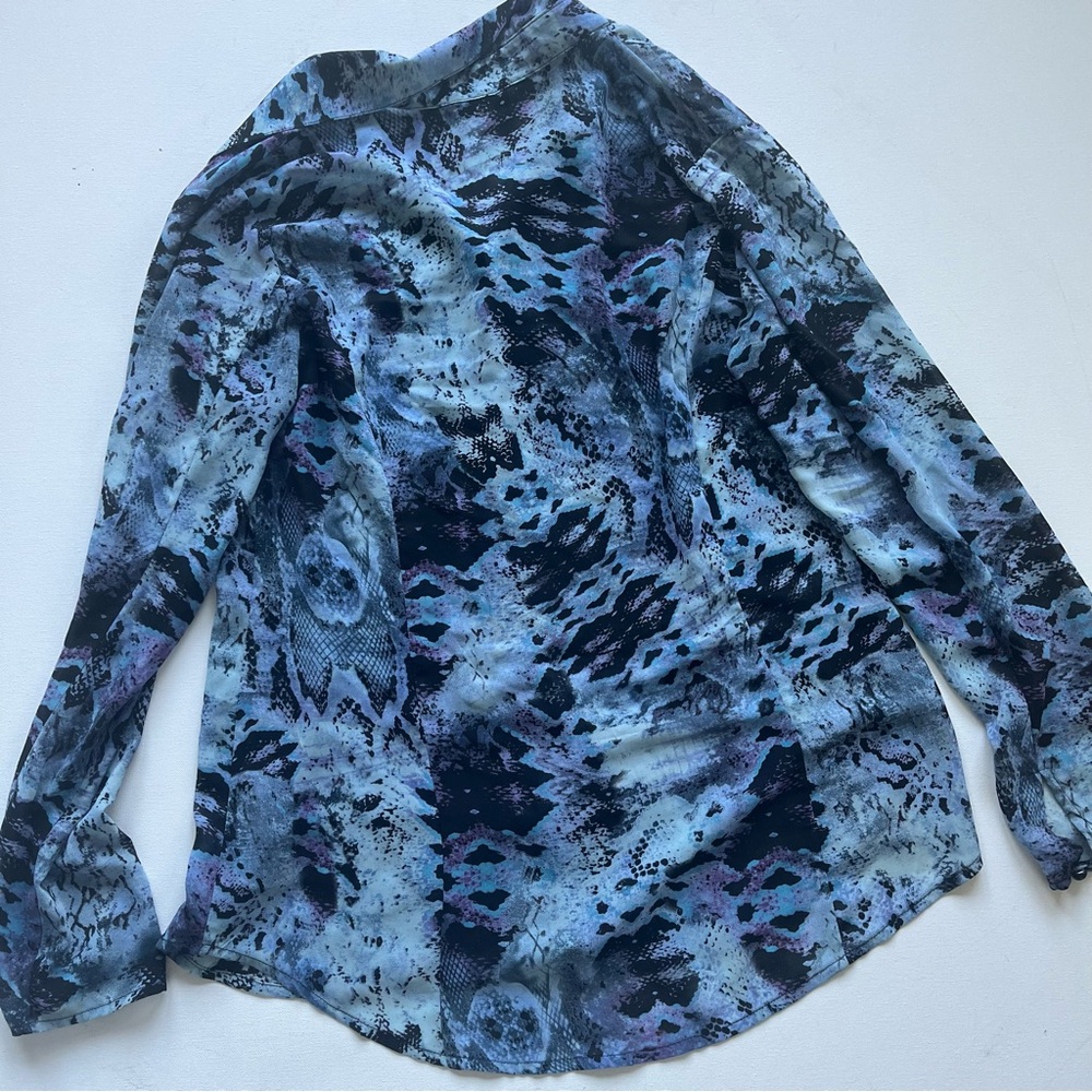 Cabi #609 Blue Sheer Python Snake Fitted Blouse S… - image 6